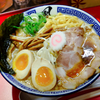 特背油醤油チャーシュー麺