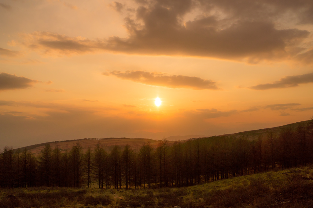 高原の夕日