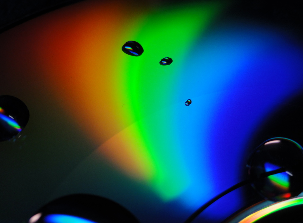 DVD-R　と　RGB　