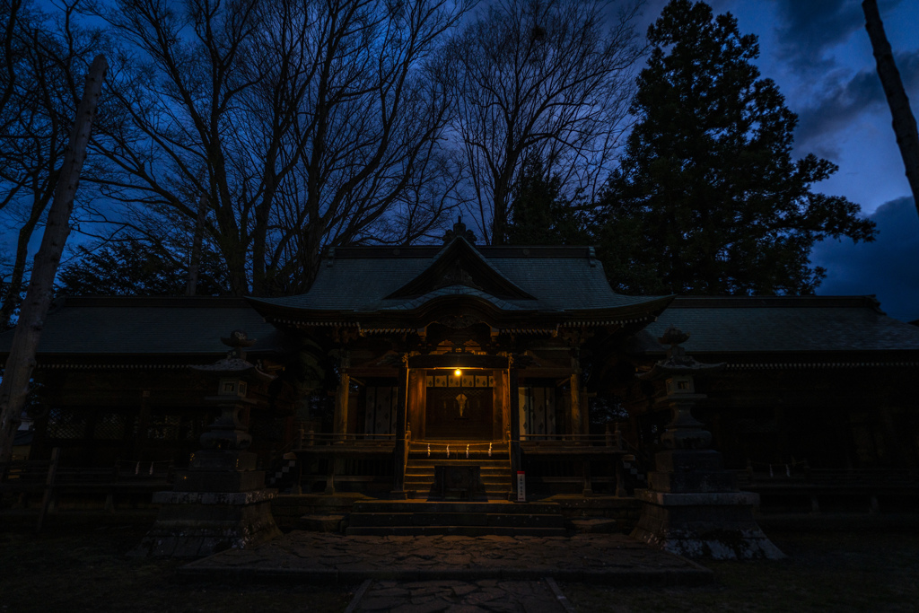 夜の