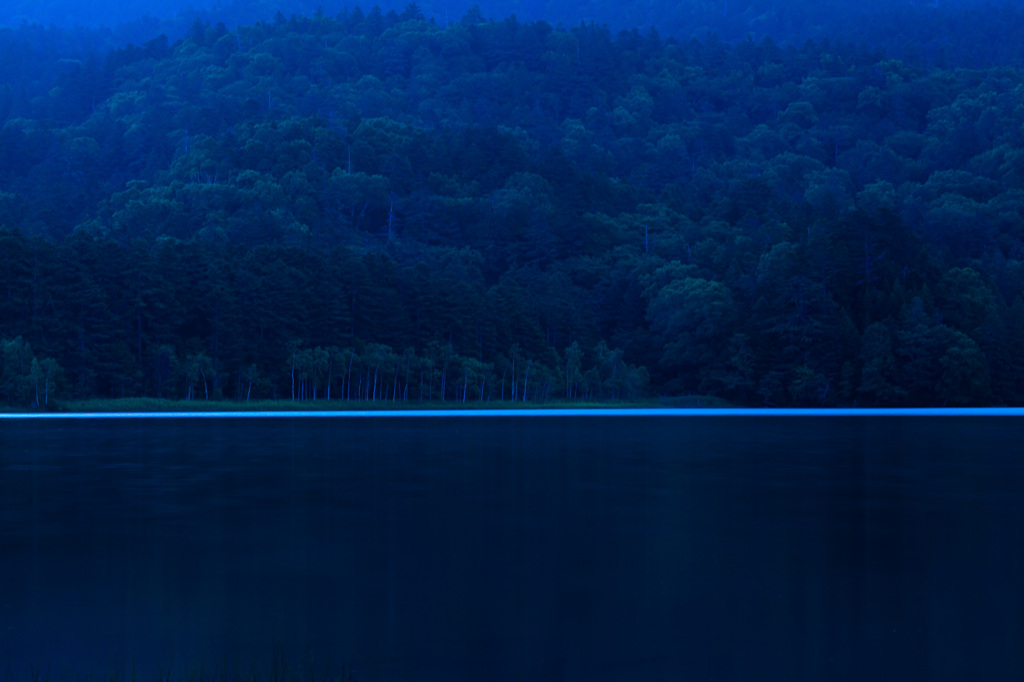 Blue moment