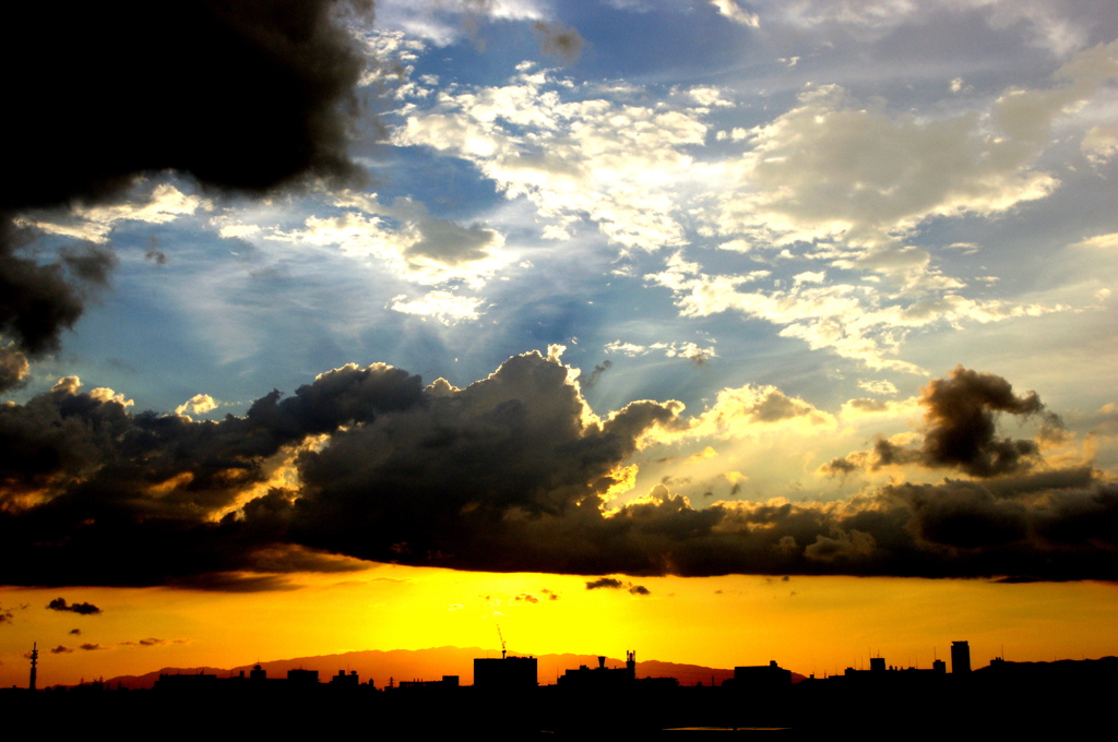 二色の空