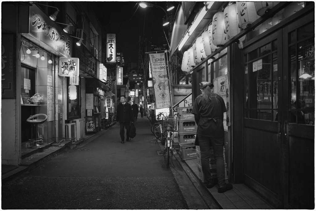 Ohkubo at Night #02
