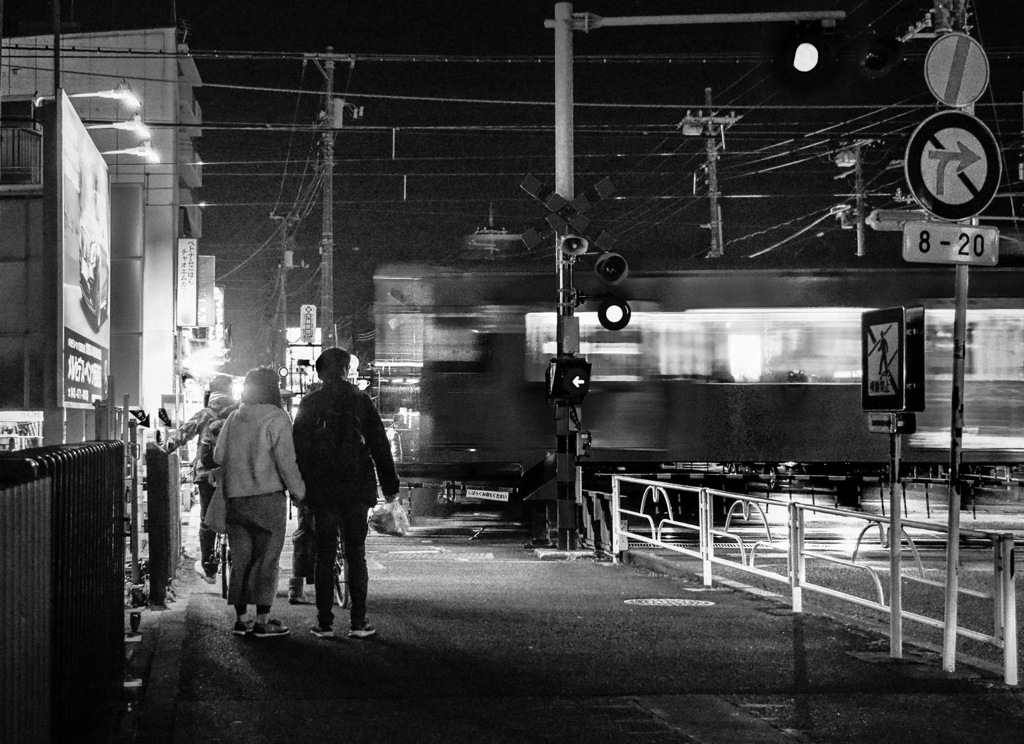 Passing By #08