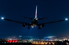 JAL Boeing 777-246 JA772J 