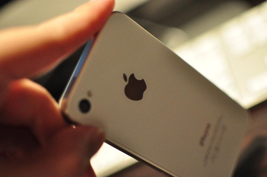 iPhone 4S