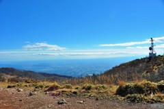 赤城山・地蔵岳山頂より関東平野をのぞむ