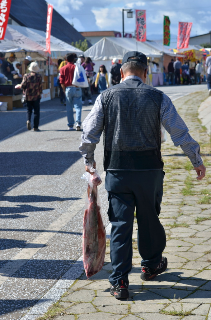 Scene of Ishikari salmon festival