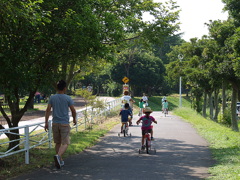 県民福祉村の土曜の午後　5