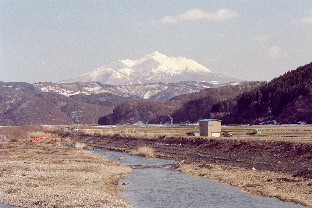 春近い岩木山　1994.3.30