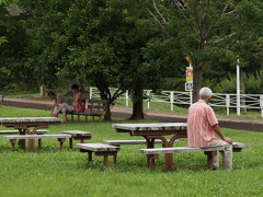 ある日、公園で…３