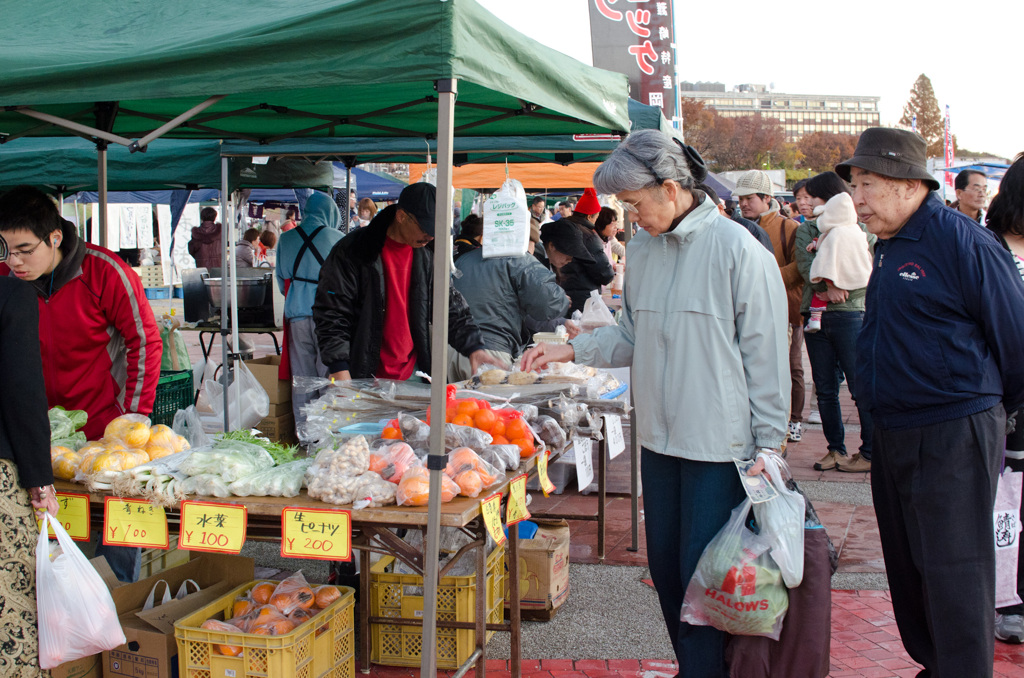 備前岡山京橋朝市で