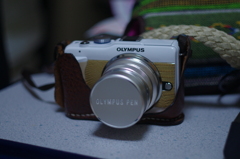 M.ZUIKO DIGITAL ED 12mm F2.0 レンズキャップ購入祝い