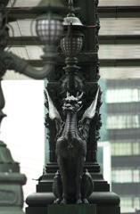 日本橋のグリフォン？