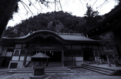 寒色系神社
