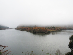 由良川「虹の湖」。