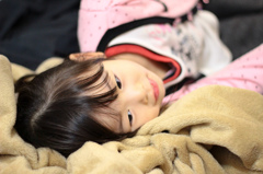 娘が布団とフリース返してくれない。
