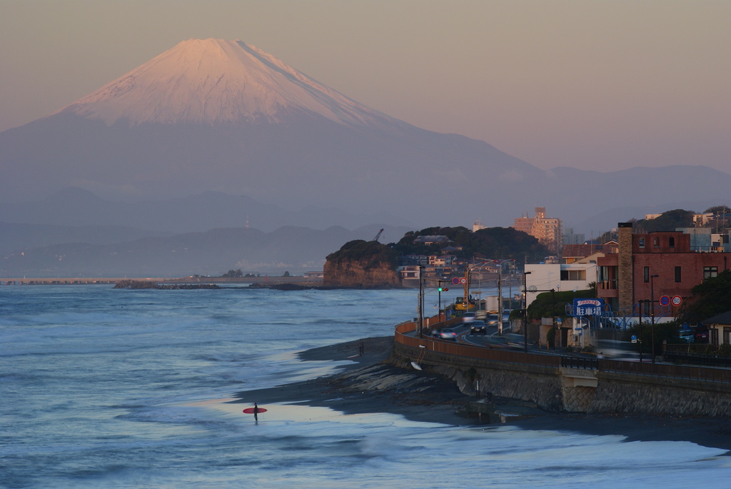 稲村の朝
