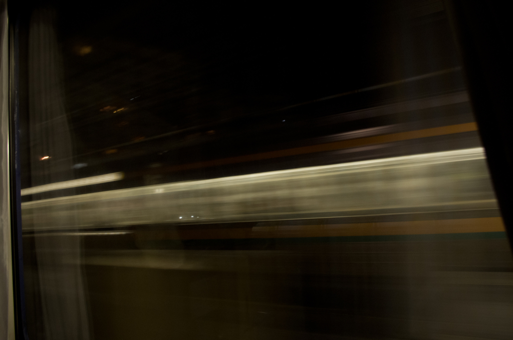 夜行列車からの風景①