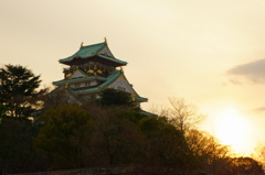 夕刻の大阪城