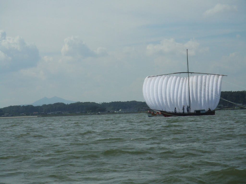 帆引き船　2012-0８-２６ 