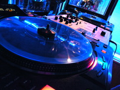 MUSIC START