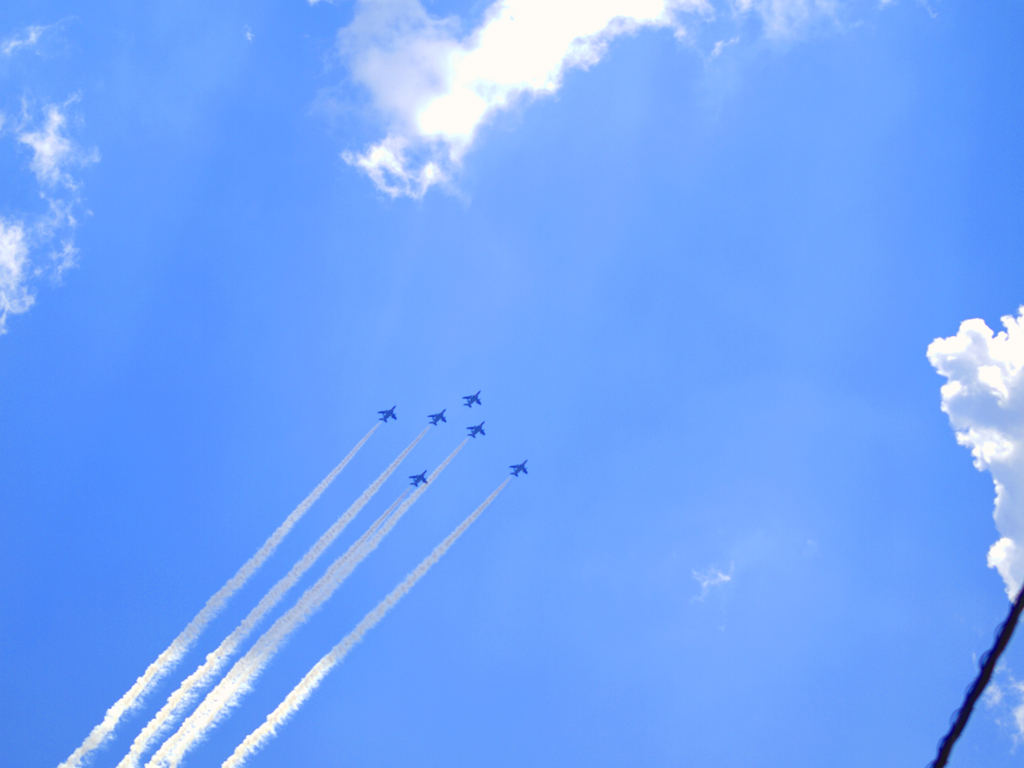 2020 5.29 ブルーインパルス　新宿上空