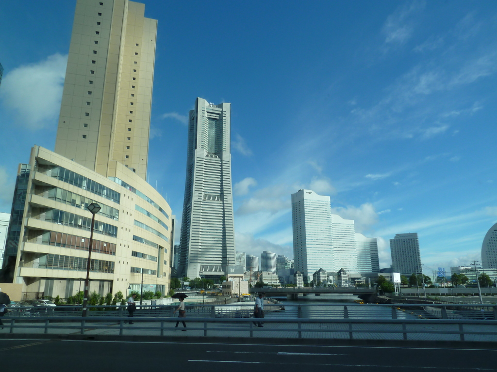 横浜