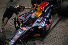 F1
