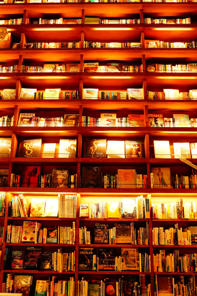 book apartment