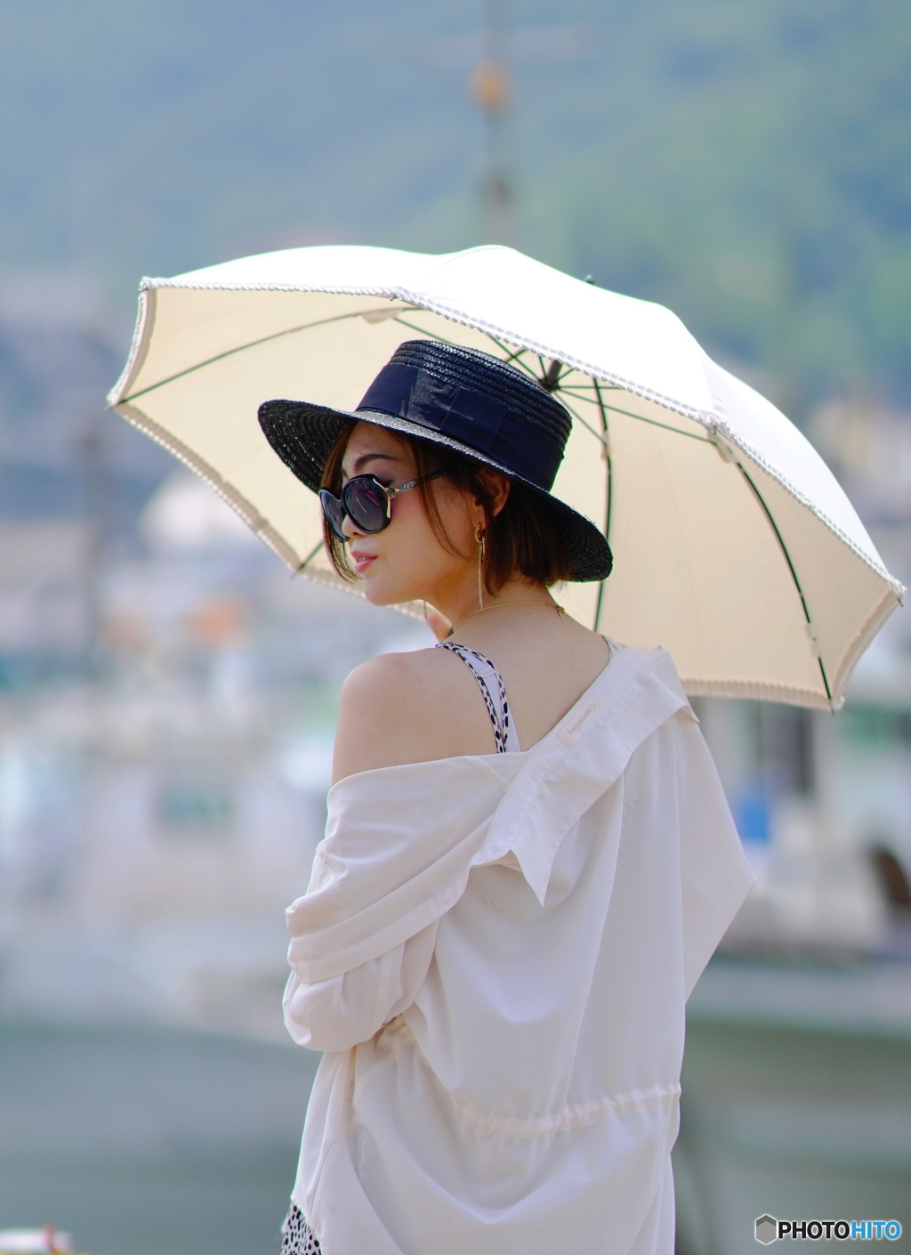 うえ、脱いじゃおうかな？