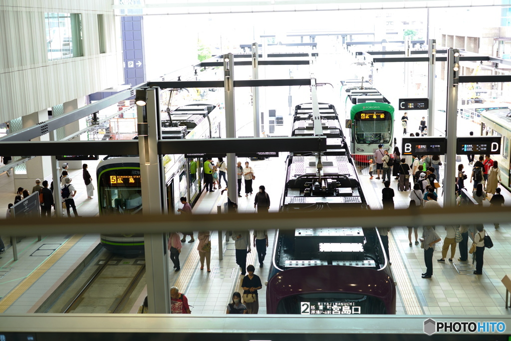 駅舎内入線