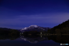 月明り伊吹山