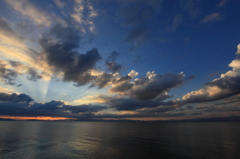 夕日の光芒