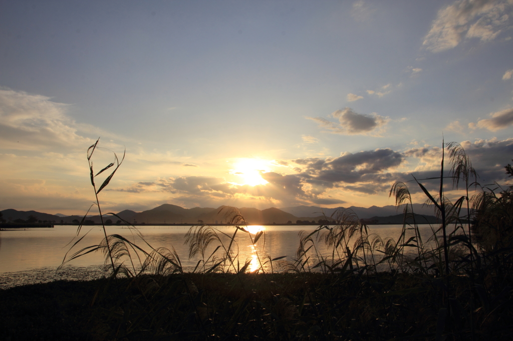 伊庭内湖夕景