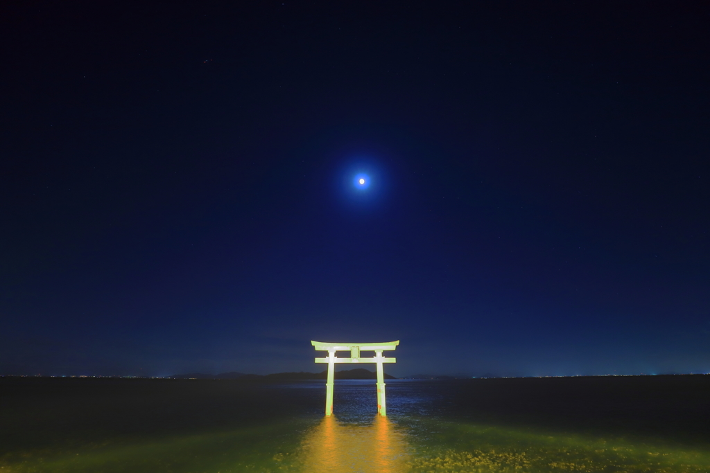 月夜の白髭神社_1