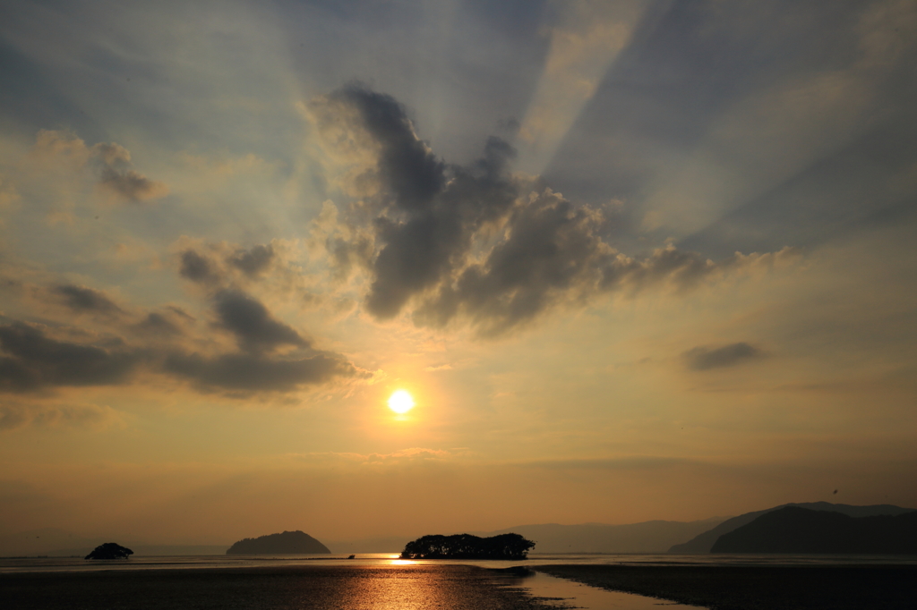湖北光芒