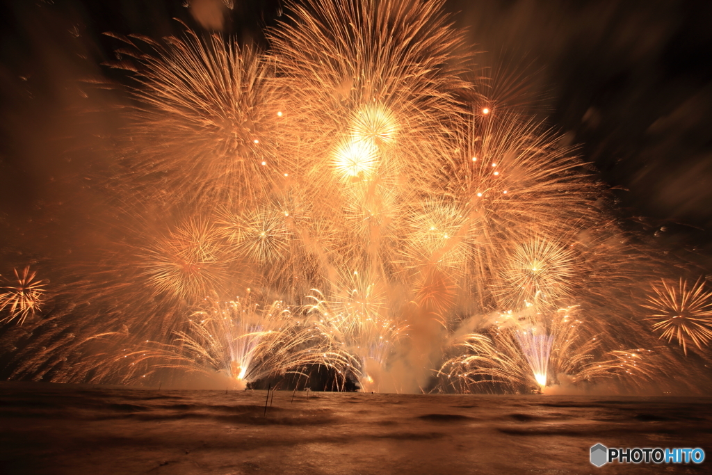 彦根の夜空を彩る花_4