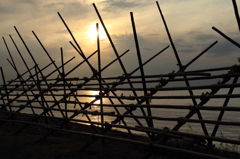 木組みと夕日