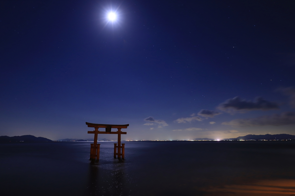 月夜の白髭神社_2