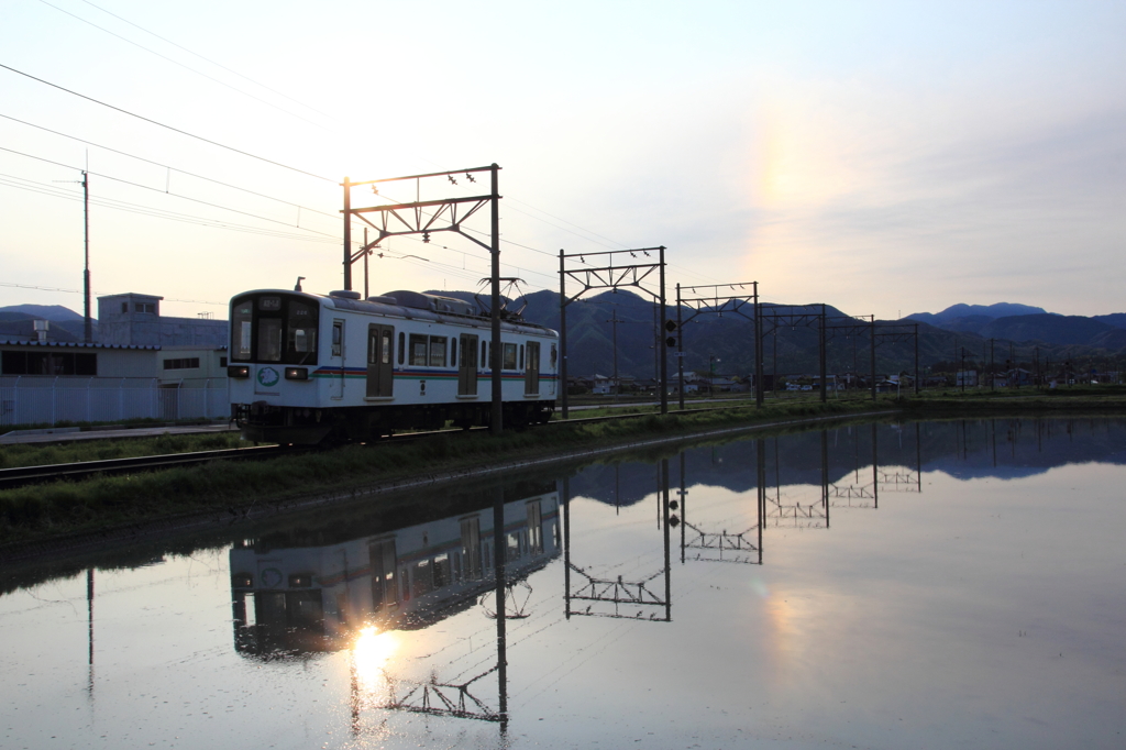 彩雲と近江鉄道