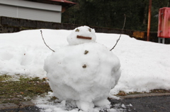 『初雪だるま^^』