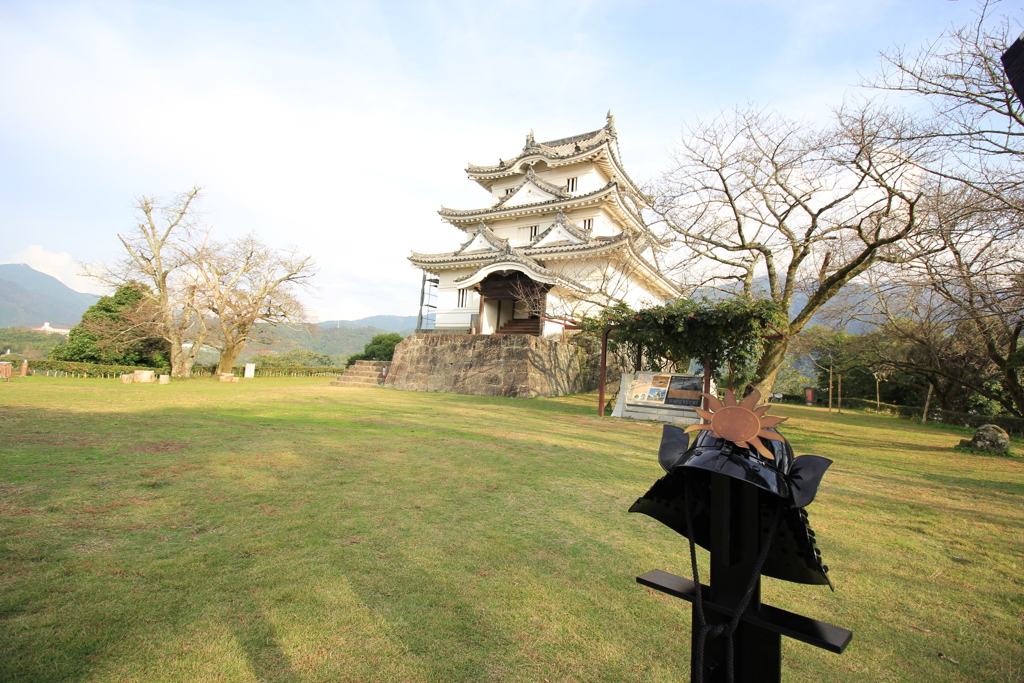 『宇和島城・兜』