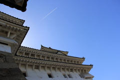 『姫路城×青空×ひこうき雲』