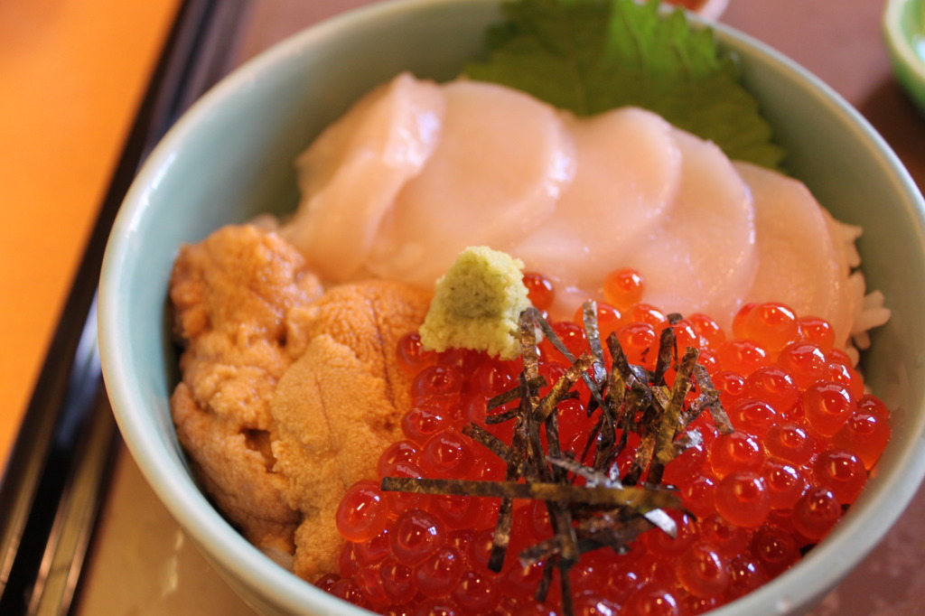 海鮮丼
