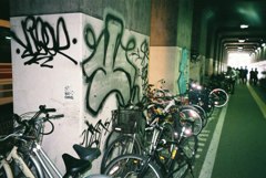 博多駅高架下南自転車駐車場