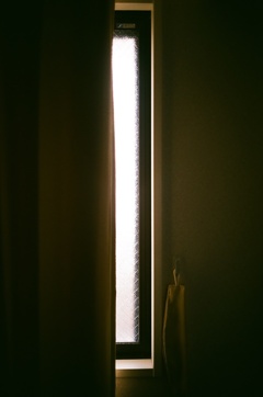 窓と光