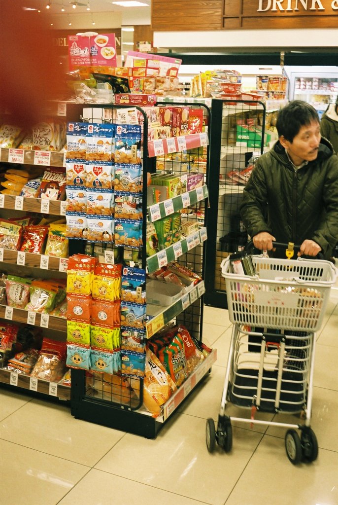 スーパーの特産コーナー②