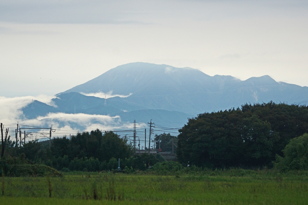 2346m
