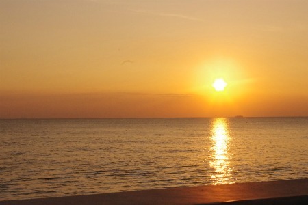砂辺の夕陽